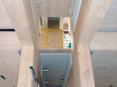 Blick in Installationshohlräume